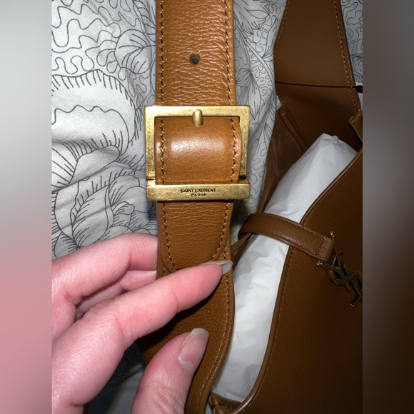 SOLD ‼️ - Picture 5 of 16